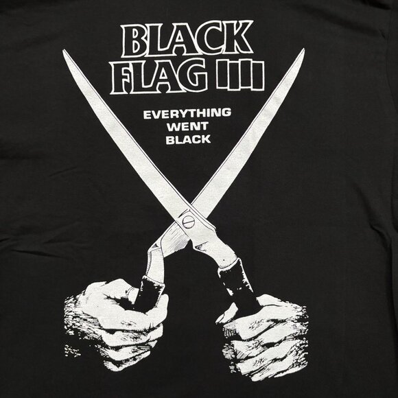 Black Flag Everything Went Black T-shirt size extra large - Picture 2 of 4